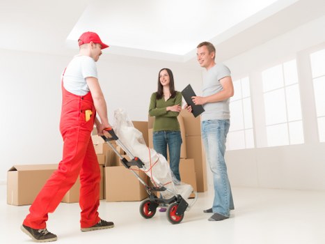 Local moving help for flats, deliveries and storage runs in Haringey